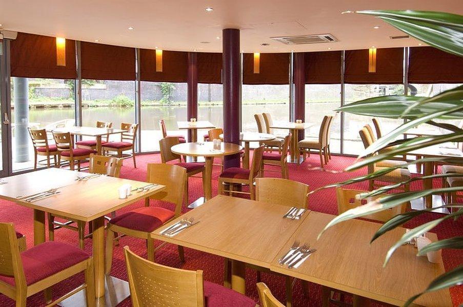 Premier Inn Nottingham Arena Екстер'єр фото